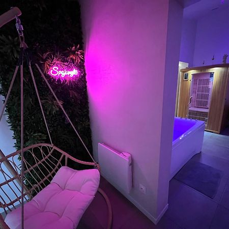 Spa Jungle Le Mesnil-Saint-Denis ภายนอก รูปภาพ
