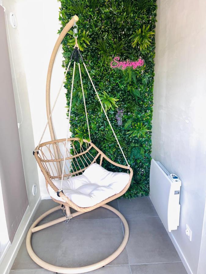 Spa Jungle Le Mesnil-Saint-Denis ภายนอก รูปภาพ